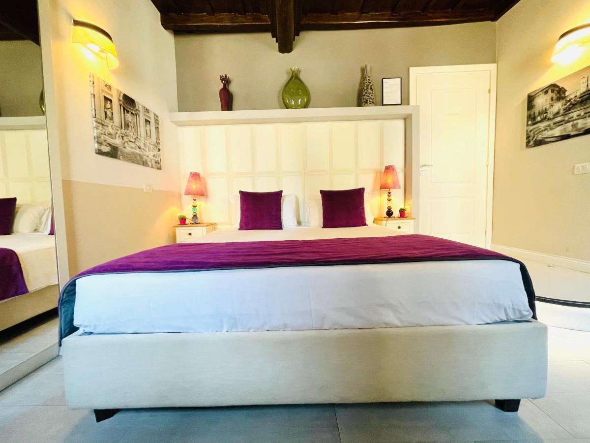 Town House Spagna- Luxury With Jacuzzi Bath Gasthuis *