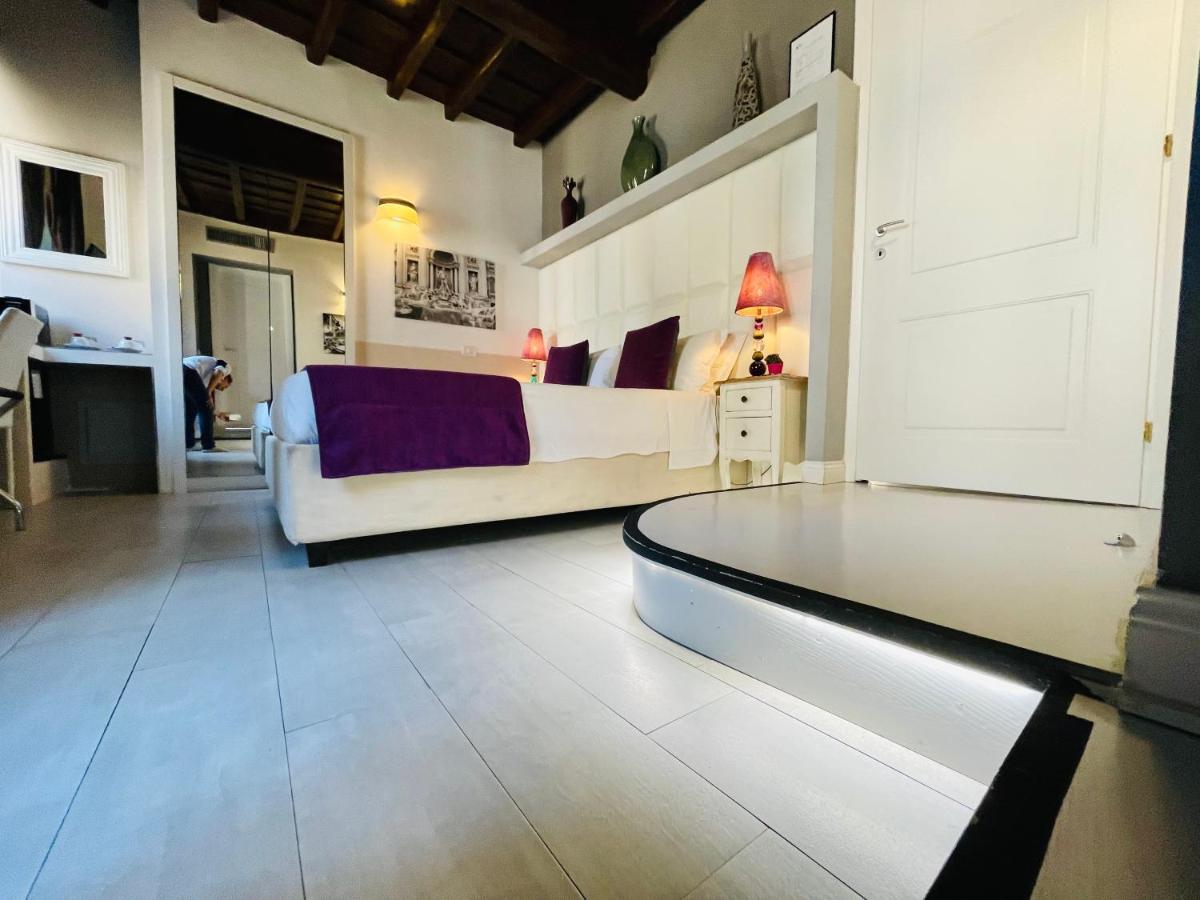 Gasthuis Town House Spagna- Luxury With Jacuzzi Bath *