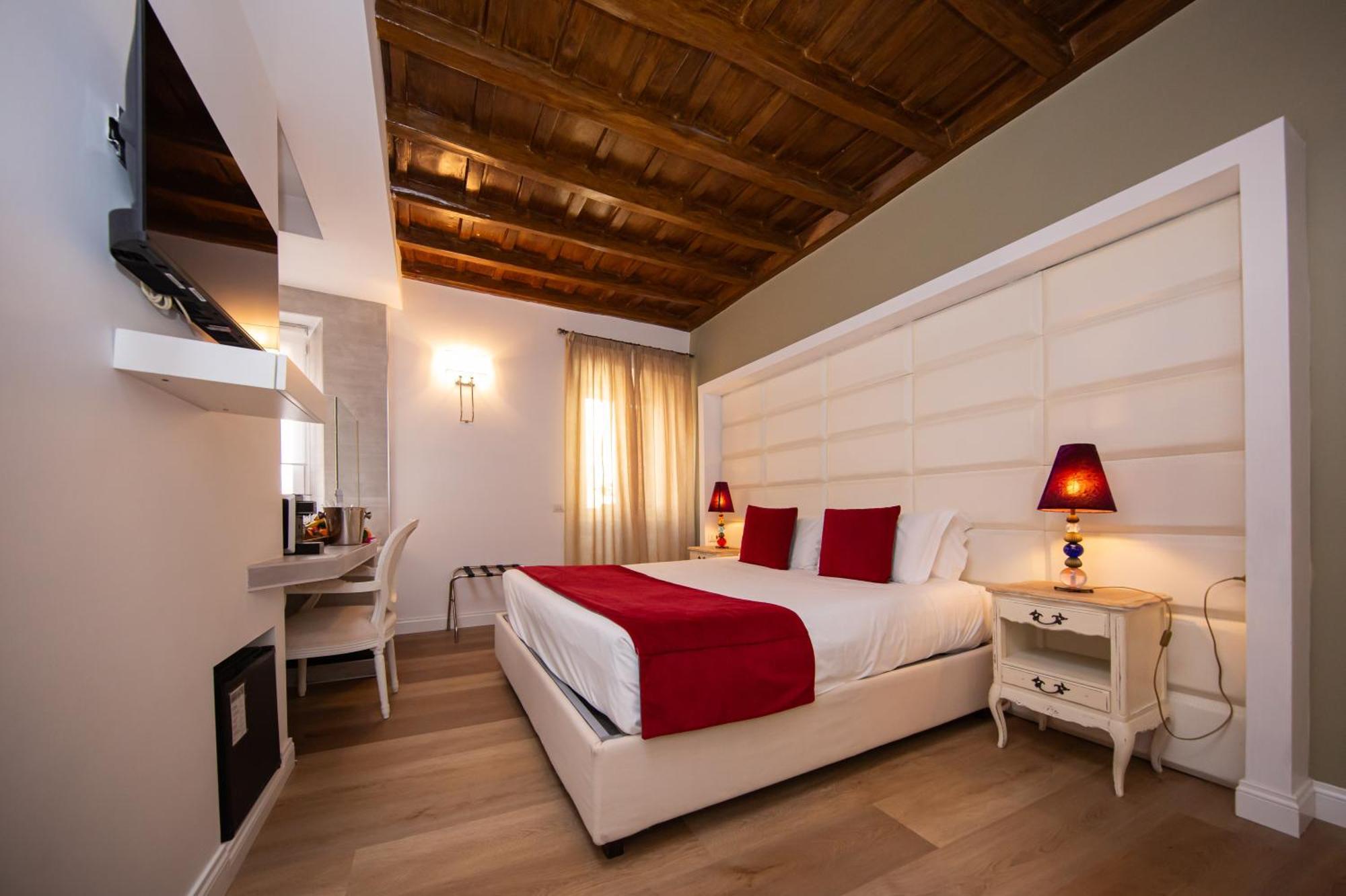 Town House Spagna- Luxury With Jacuzzi Bath Gasthuis *